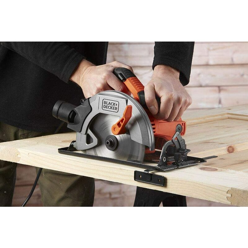 Sega Circolare 1500W BLACK+DECKER CS1550