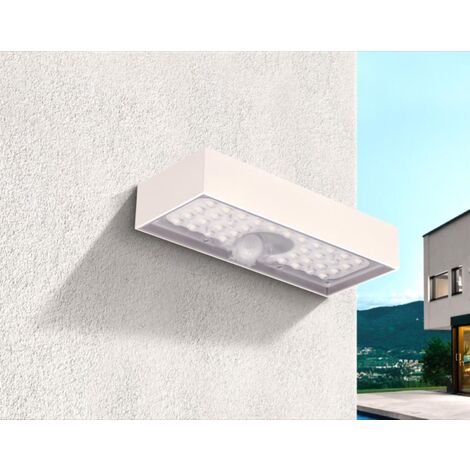 Plafoniera applique lampada led da esterno a muro con pannello solare e  sensori di movimento 6 Watt 800 lumen Century Domino