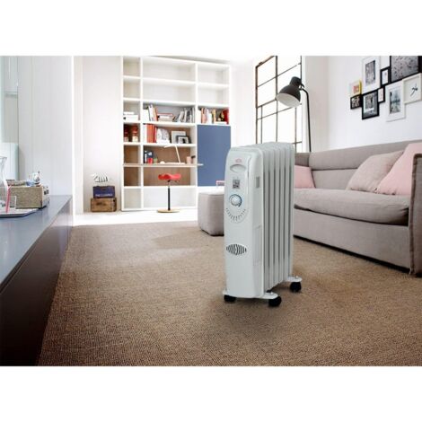 Stufa Radiatore ad Olio DCG Eltronic RA2807 da 1500 W con 7 Elementi, Riscaldamento Elettrico in Nero o Bianco