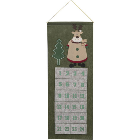 Calendrier de l'Avent appendino dans la maison de Sant Sant
