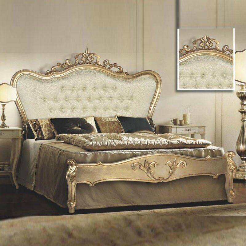 Letto matrimoniale con testiera e pediera barocco in tessuto damascato  180x200xh.165 cm