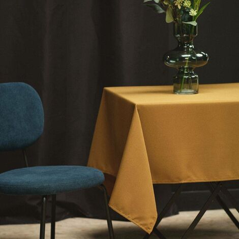 Nappe, polyester, 150 x 250 cm (1/2)
