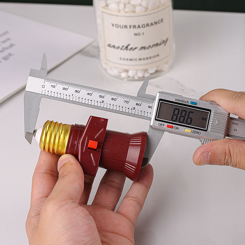 Douille Voleuse Avec Interrupteur E27 6A - MarketKingStore - Neuf Sous Blister