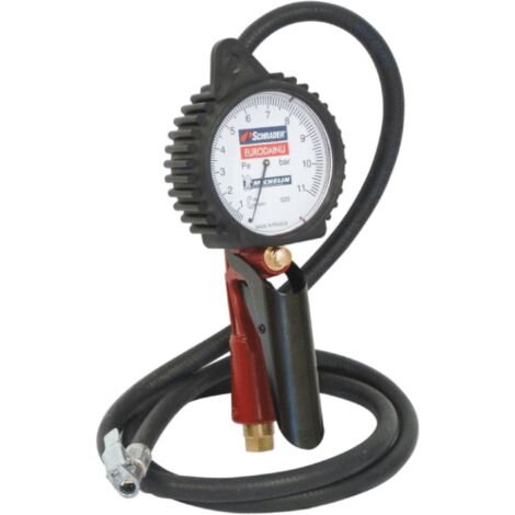 Michelin – Pistolet pneumatique 11 bar – Tuyau 1,5m pour vérification pression pneus motos et véhicules légers – Manomètre précis