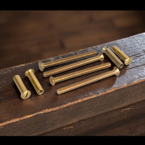 Ouvre&Déco – Lot de 4 vis relieuses M4 x 45 mm – Métal poli – Fixation pour poignées de porte épaisseur 39 à 50 mm – Finition soignée