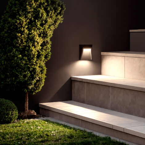 Segnapasso per Esterni LED 1.5W Superficie Parete Clover 3000K Bianco Caldo