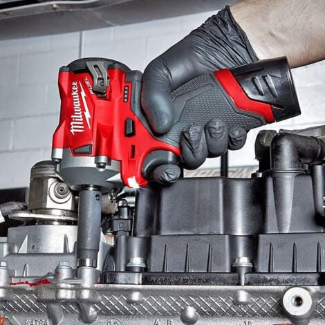 Milwaukee M12 FIW38-0 12V Boulonneuse à chocs 12V 3/8" 339Nm (Produit seul) - 4933464612