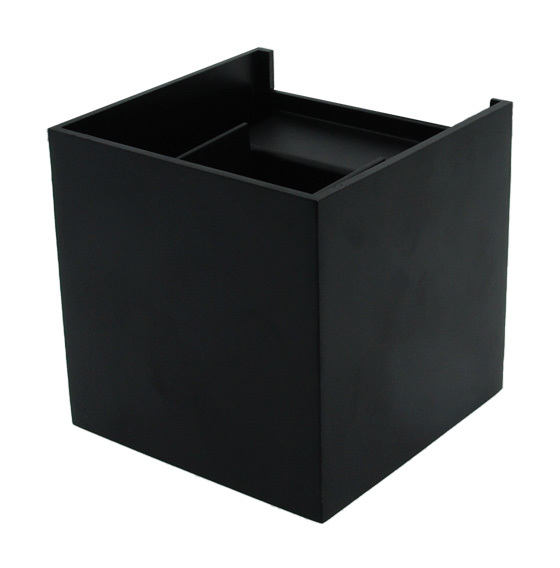 Aplique De Pared black cube 6w ip54 blanco 3000k iluminashop m ledme negro exteriorinterior haz luz ajustable impermeable ideal terraza patio lm6182