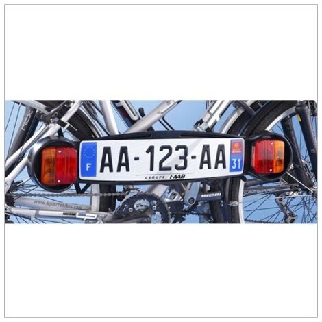 Mottez – Plaque de signalisation pour porte-vélos arrière – Longueur 83 cm – Système antivol intégré – Feux anti-casse inclus