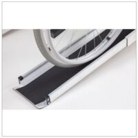 Rampe d'accès en aluminium (99 à 183cm) antidérapante PMR