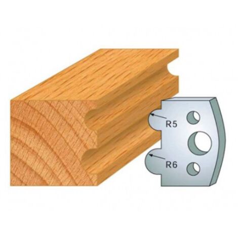 Leman - Jeu de 2 fers profilés acier Ht.40 mm N°030