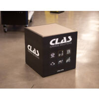 Presentoir podium carton alveolaire 400x400x400Presentoir podium carton alveolaire 400x400x400- PR 1500 - CLAS Equipements