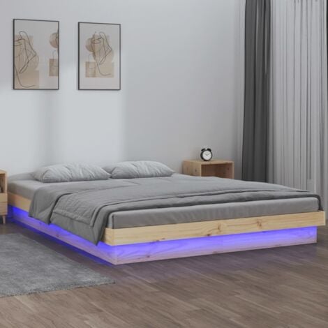 Lit adulte à LED  Lit Grand Cadre de lit 200x200 cm Bois massif FR81245