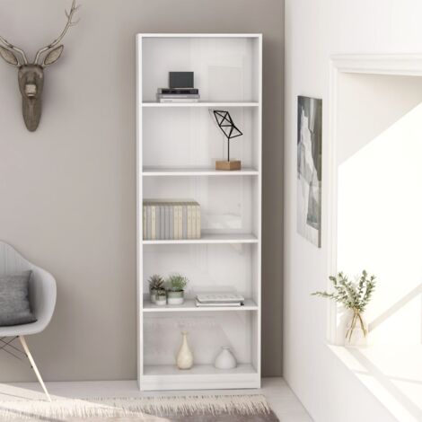 Habitación blanca minimalista con estante de madera en la pared fotos de  archivo