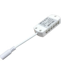 Connettore morsetto 12v per barre LED con striscia LED integrata 6 entrate 12v