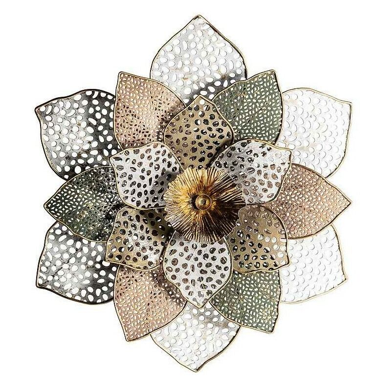 Pared Metalica En forma flor 47cm blanco y dorado decoracion roseton