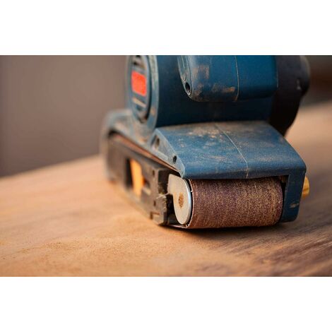 Lot De 25 Bandes Abrasives De 686 X 50 Mm