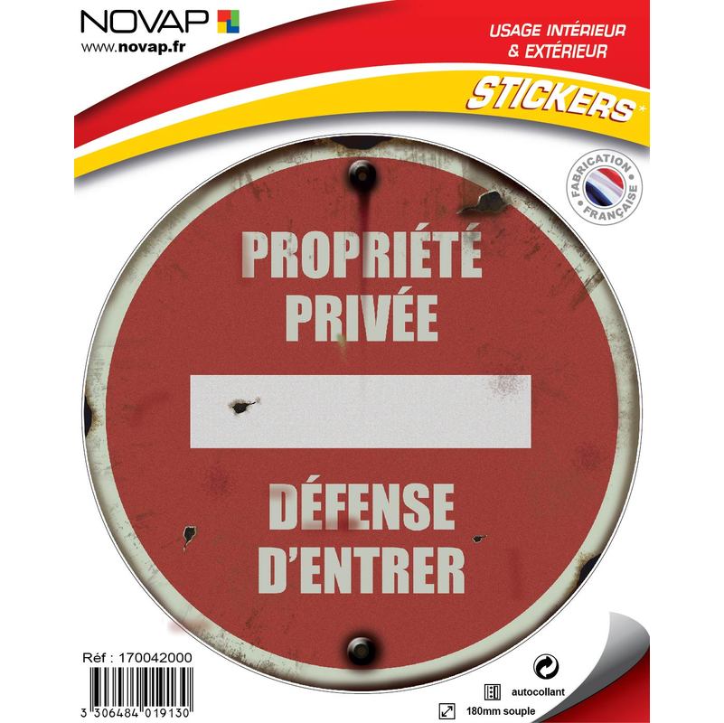 Propriété privée défense d'entrer avec pictogramme danger