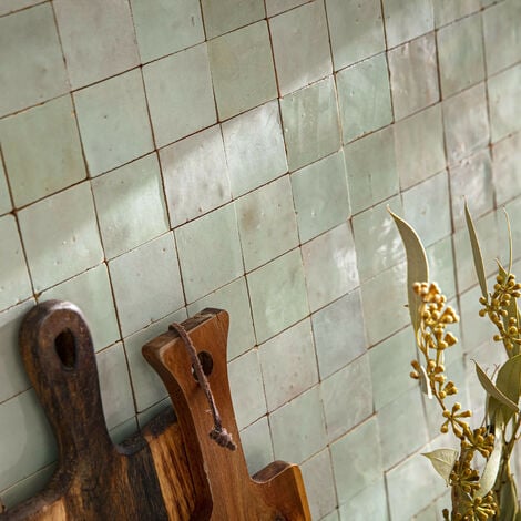 Zellige véritable Carrelage Artisanal - 5x5 cm - Vert Tilleul (vendu par plaque de 0,09 m² - 30x30 cm)