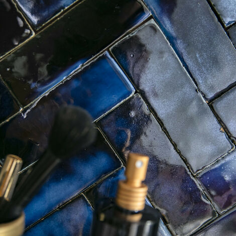 Zellige véritable Carrelage Artisanal - 5x15 cm - Bleu Magique (vendu par boîte de 0,5m²)