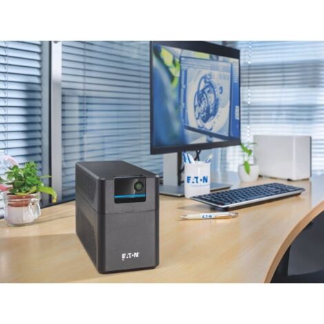 Eaton 5E Gen2 550 alimentation d'énergie non interruptible Interactivité de ligne 0,55 kVA 300 W 4 sortie(s) CA (1/3)