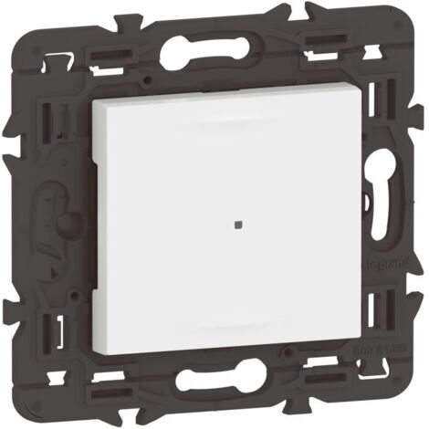 Interrupteur connecté Legrand 077708la sans fil starter pack (1/2)