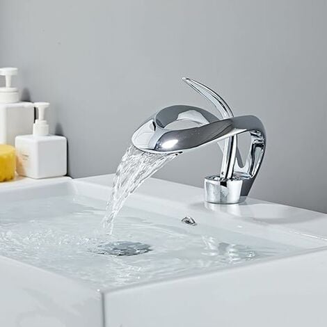 Robinet lave mains Alterna Design simple eau froide