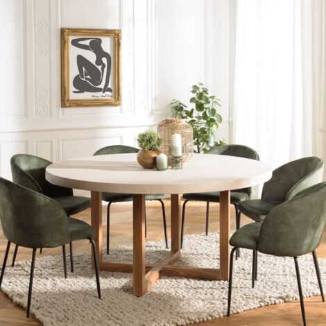 Macabane – Table à manger ronde 153x153cm – Plateau en béton beige – Pieds en teck croisés – Pour intérieur et extérieur sous abri (1/5)