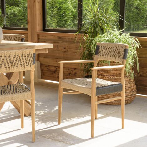 VALERIA - Lot de 2 fauteuils jardin en bois teck rotin beige / noir (1/5)