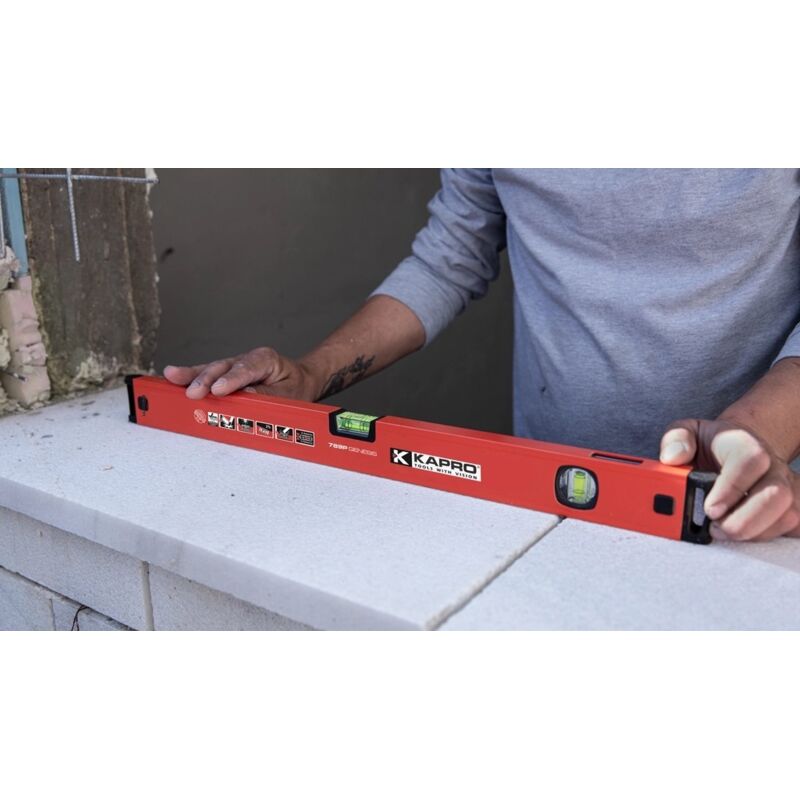 Sola 1410501 P 40 Niveau à Bulle Plastique Rouge 40 Cm - Outil Précis Pour Travaux