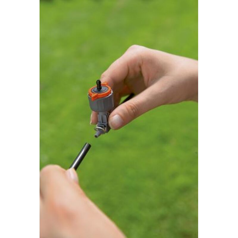 Goutteur Gardena Réglable - Arrosage Goutte à Goutte De 1 à 8 L/h, Noir - 9