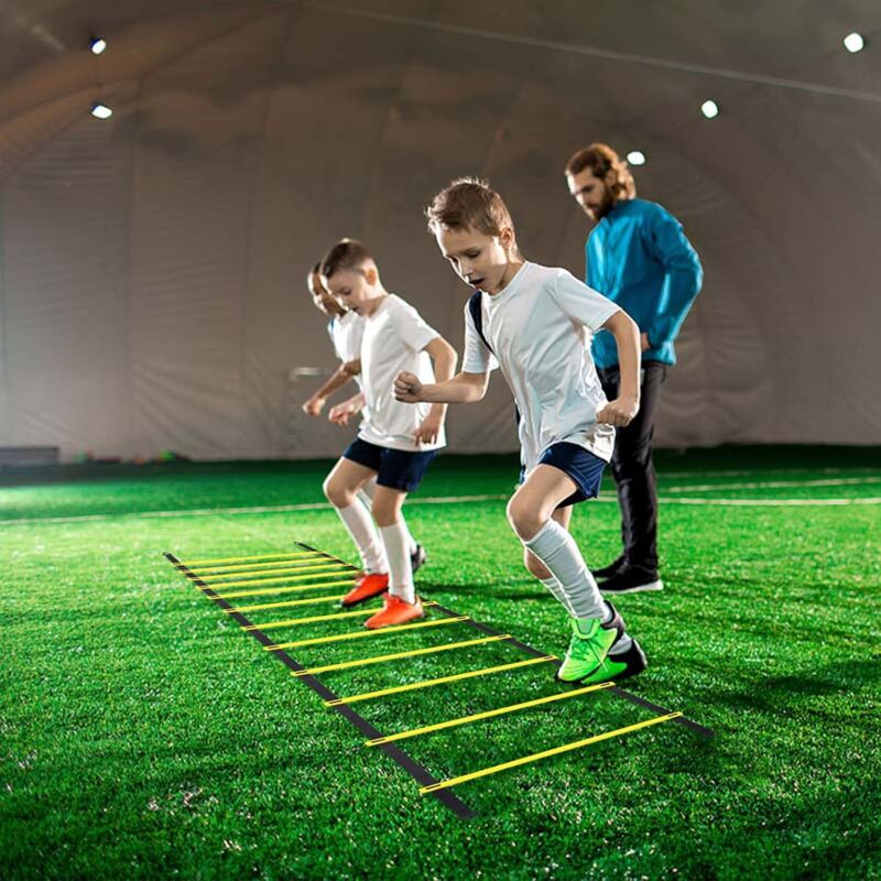 Kit Entraînement Football Enfant - échelle Coordination 6m + 12 Cônes + Entraîneur