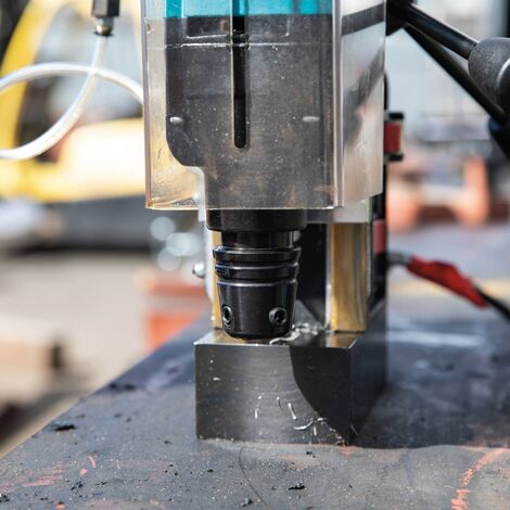 Perceuse Magnétique Makita HB350 1050W - Capacité 55mm Acier | Force De Serrage 8000N | Bleu Professionnel