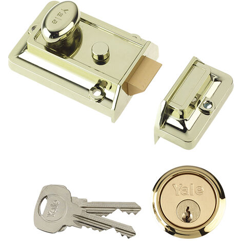 Yale Locks P77 Traditional Nightlatch 60mm Backset Brasslux Finish Visi YALP77BLX