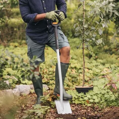 Fiskars Xact™ Telescopic Pointed Spade FSK1066732