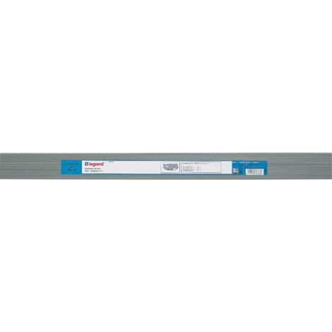 Legrand – Passage de sol pour câbles 50 x 12 mm – Couleur gris – Finition esthétique discrète – Pour espaces confinés (1/3)