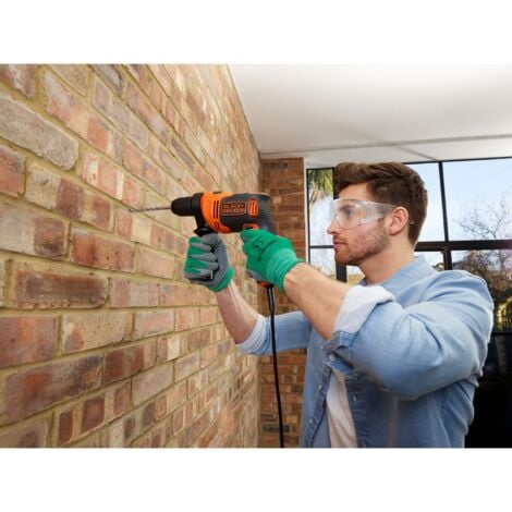 Taladro de percusión inalámbrico BLACK+DECKER BEH710-QS de 710W + 4 brocas