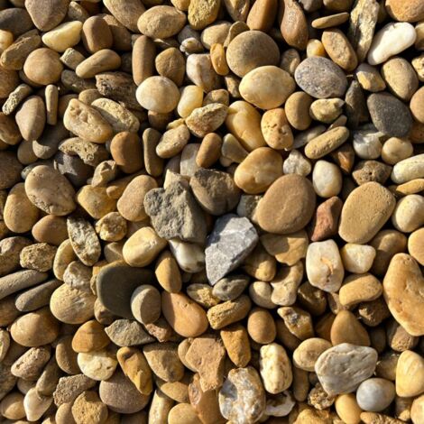 Pack 7 X Big Bag de 0,9m³ (+/- 9,1T ≃ 125M²) Galet ou Gravier Roulé Jaune Caramel Ø 8/16 mm - Livraison PREMIUM (1/4)