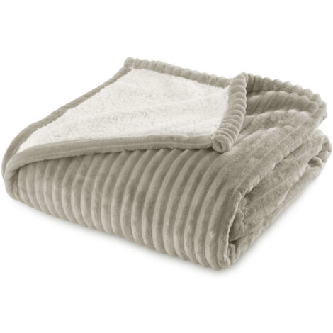 Plaid Sherpa 130x170 cm Ficelle - Doublé imitation mouton retourné - Tout doux et bien chaud (1/3)