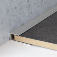 Einschubprofil "Barrie" für Laminat, 8,5 mm Einfasshöhe, Aluminium eloxiert, gebohrt-silber-1000
