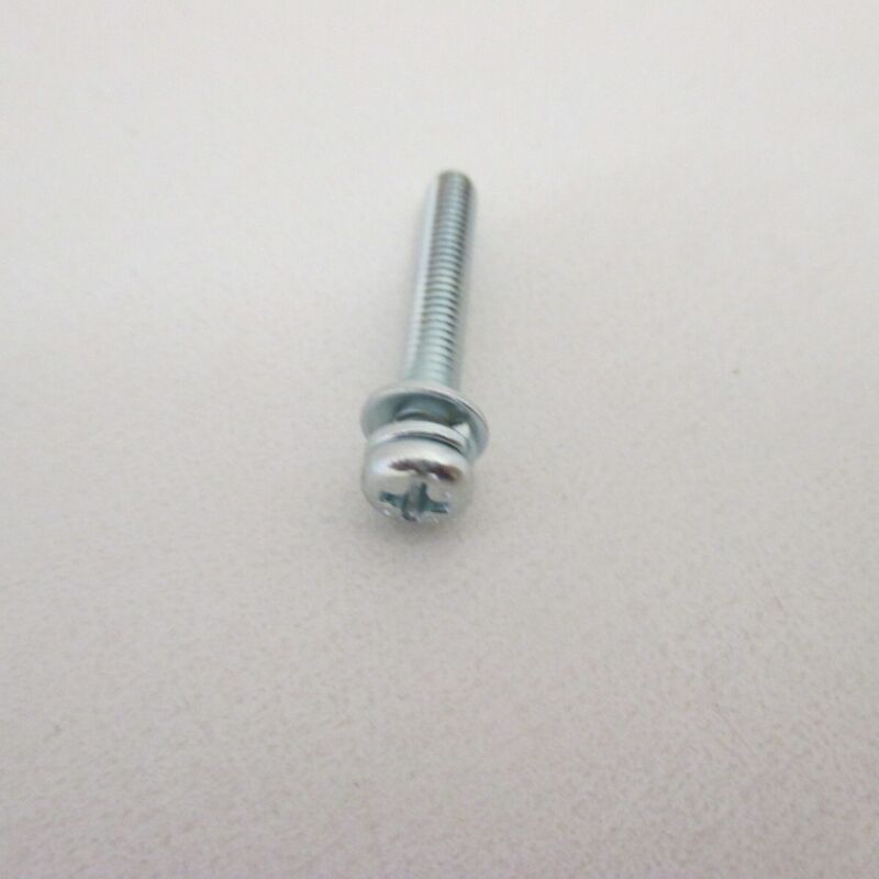 Vis pied (lot de 4) (4X12MM) FAB30016104 FAB30016409, FAB30016104, FAB30016103 Télévision LG | Leroy Merlin