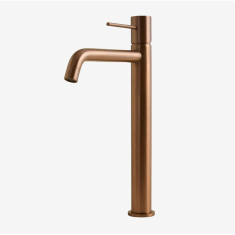 Grifo de lavabo en latón Orveta SKLUM             
