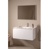Ensemble de meubles de salle de bain en bois Macrae avec lavabo intégré SKLUM