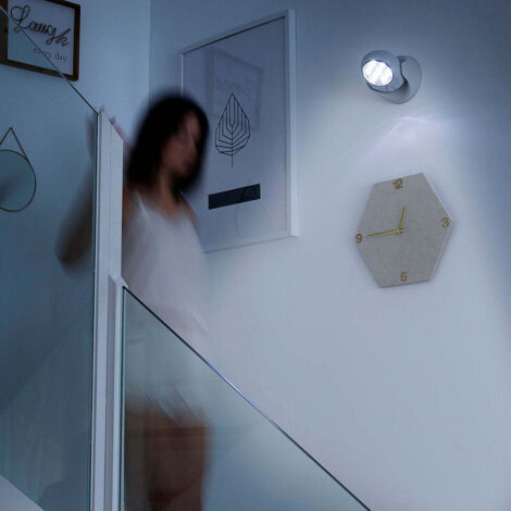 YOODI Striscia LED con Sensore di Movimento, 2M Luce Neutra Striscia LED con Timer, PVC Flessibile Tagliabile Luci al Neon a Dimmerabile Continua per Scale, Cucina, Armadio