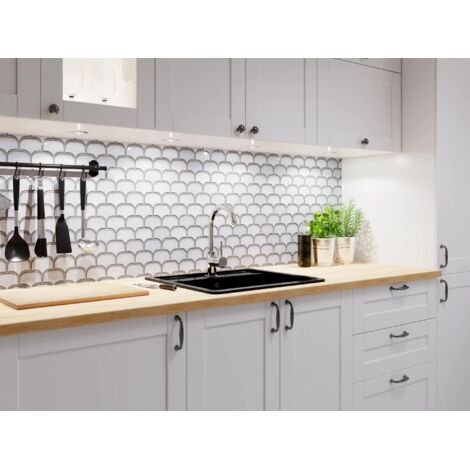 Mosaico in ceramica su rete per bagno o cucina 30.0cm x 26.5cm - White plum
