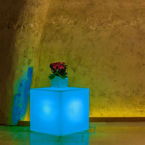 Cubo LED Solare Guirled 40 Cm | RGB+W 255 Colori E 3 Bianchi | Telecomando Incluso | Batteria 4000 MAh, IP55 | Autonomo E Ricaricabile USB-C - 4