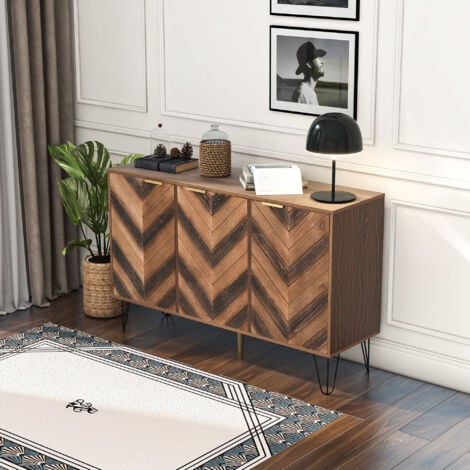 Credenza, Esclusiva credenza a tre ante, con dettagli eleganti e generoso spazio contenitivo. Anta impiallacciata in legno massello, sensazione concava e convessa. Contiene laminati. Credenza con G do