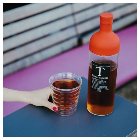 Bouteille filtrante Hario Cold Brew Tea - rouge 750 ml