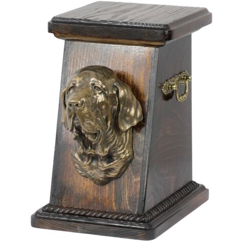 Fila Brasileiro, Mastiff brésilien - urne funéraire élégante avec statuette, urne commémorative avec buste de chien par Art-Dog (1/5)