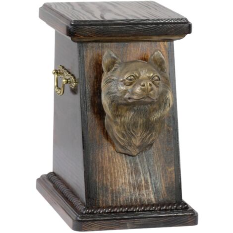 Chihuahua à poil long - une urne funéraire pour chien, une urne élégante ornée d'une statuette, une urne commémorative avec un buste de chien par Art-Dog (1/5)